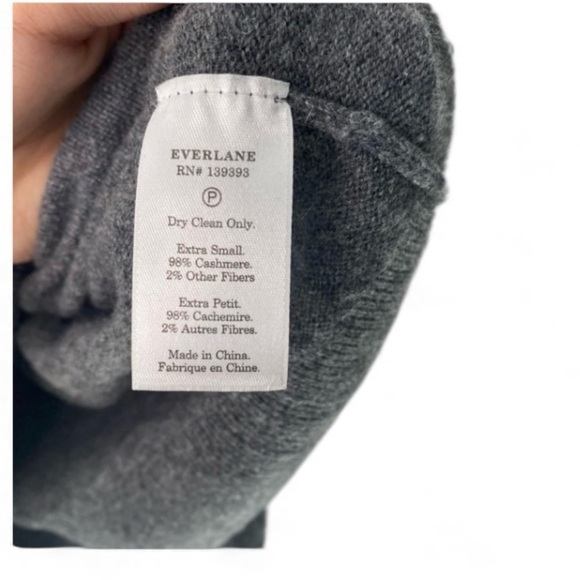 Cashmere V-Neck Sweater - Picture 5 of 6